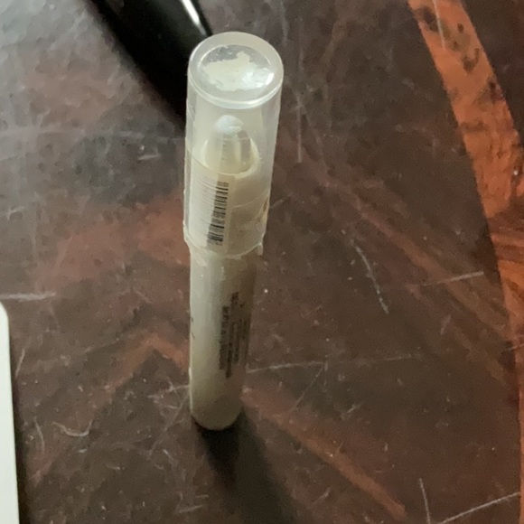 🍁Eye Makeup set L.A. Colors Liquid Eyeliner 24 Hr mascara white eye pencil - Picture 6 of 7